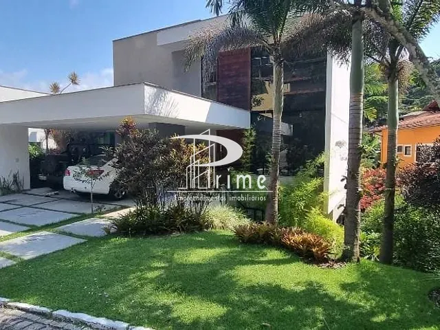 Casa com 900m² 6 quartos e 8 banheiros, à venda, no bairro Engenho do Mato em Niterói