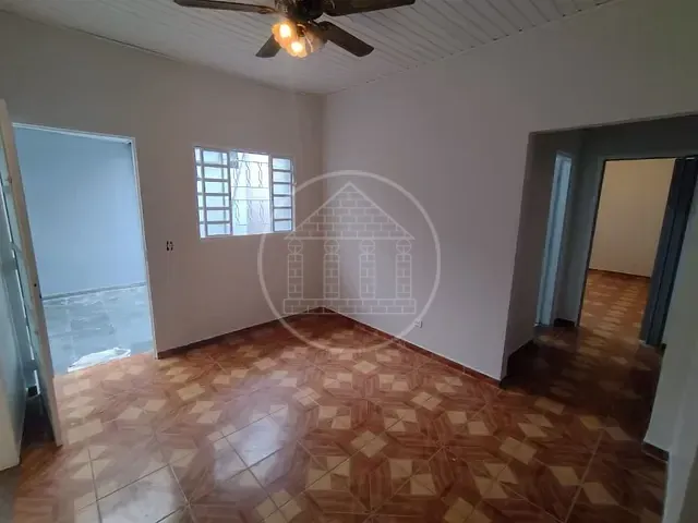 Casa com 125m² 1 quarto e 2 banheiros, para alugar, no bairro Jardim Cruzeiro em São Paulo