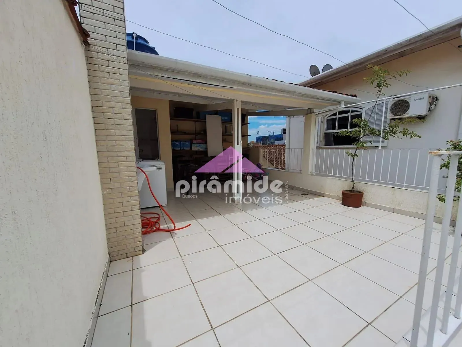 Casa, 3 quartos, 285 m² - Foto 27