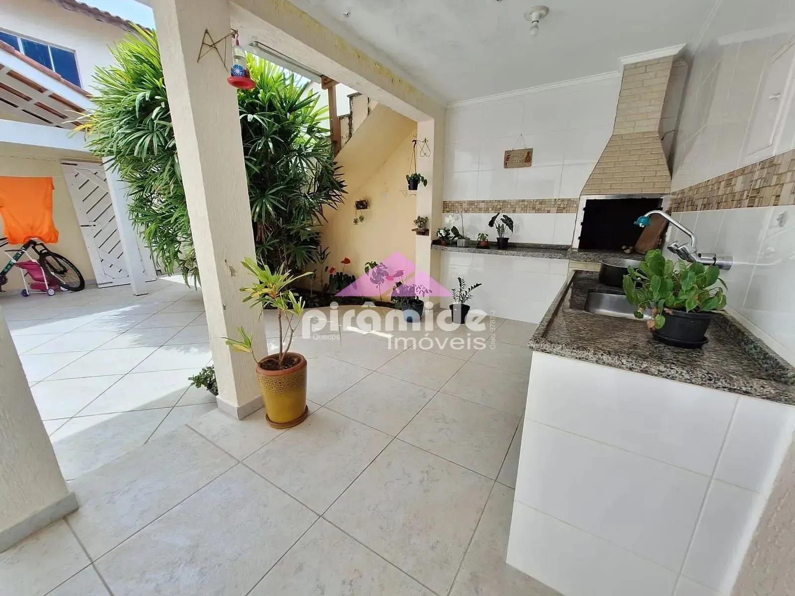 Casa, 3 quartos, 285 m² - Foto 24