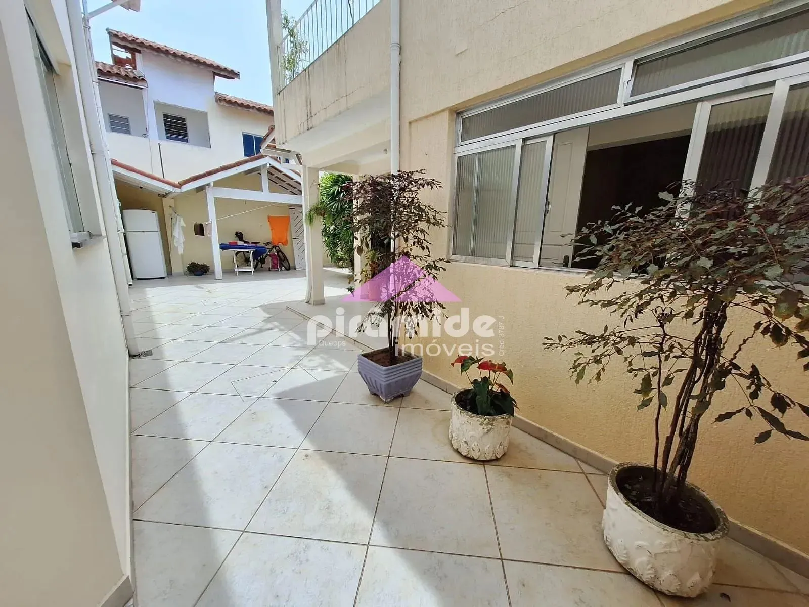 Casa, 3 quartos, 285 m² - Foto 22
