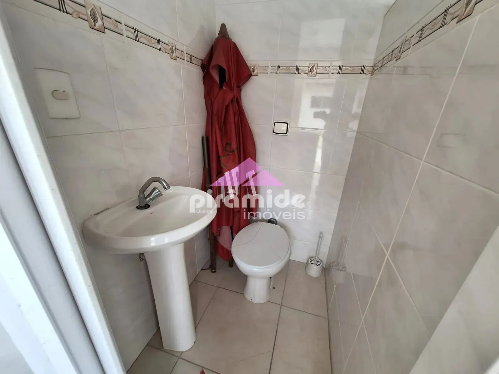 Casa, 3 quartos, 285 m² - Foto 30