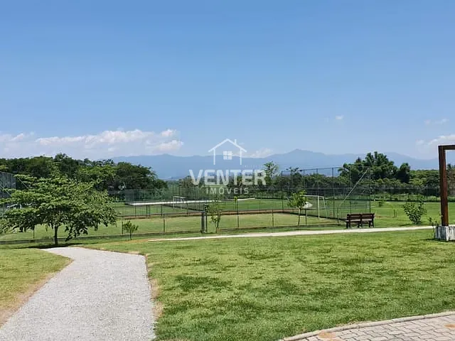 Casa com 251m² 3 quartos e 1 banheiro, à venda, no bairro Loteamento Residencial Morada do Visconde em Tremembé