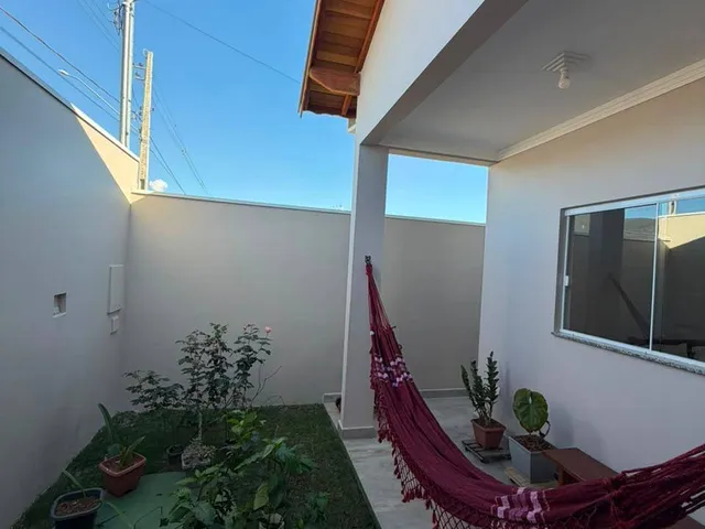 Casa com 200m² 2 quartos e 2 banheiros, à venda, no bairro Jatobás em Extrema