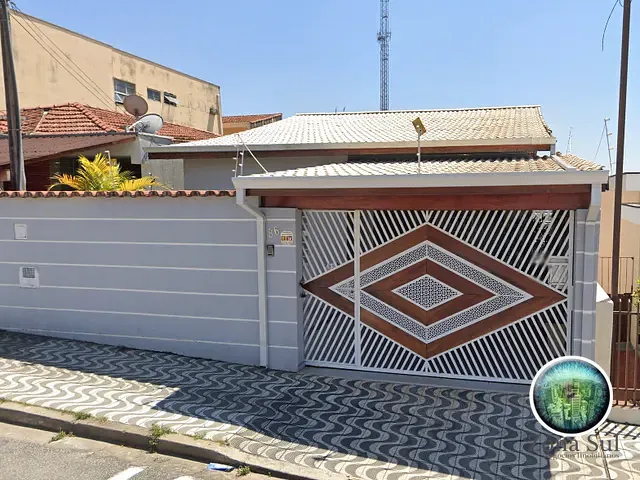 Casa com 300m² 2 quartos e 2 banheiros, à venda, no bairro Centro em Votorantim