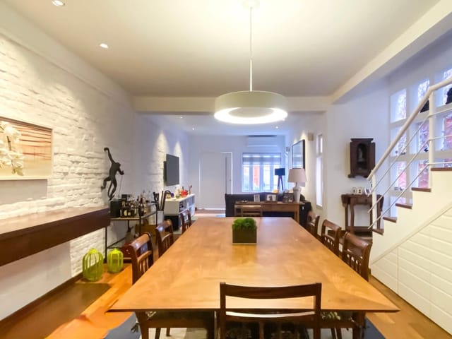 Casa com 220m² 3 quartos e 3 banheiros, à venda, no bairro Jardim Paulistano em São Paulo