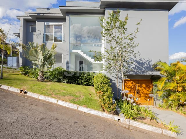 Casa 4 quartos e 6 banheiros, à venda, no bairro Tamboré em Santana de Parnaíba