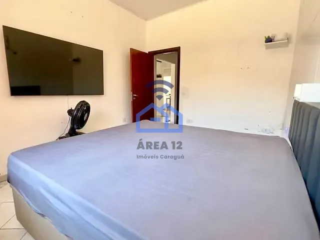 Casa com 300m² 2 quartos e 3 banheiros, à venda, no bairro Loteamento Sato em Caraguatatuba
