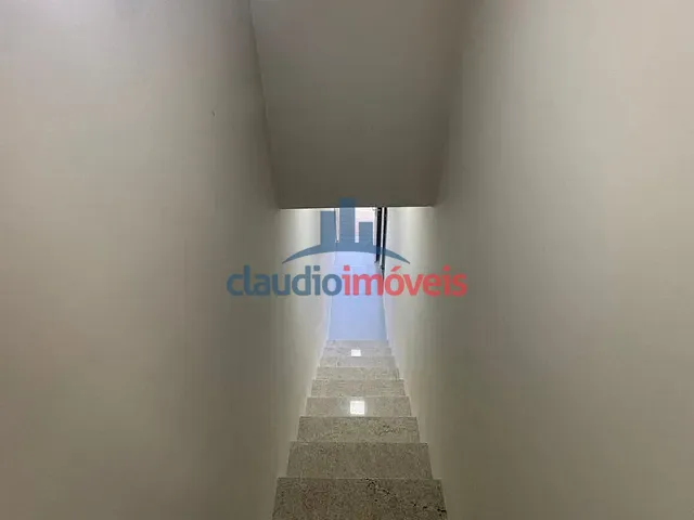 Casa 3 quartos e 3 banheiros, à venda, no bairro Jardim Belvedere em Volta Redonda