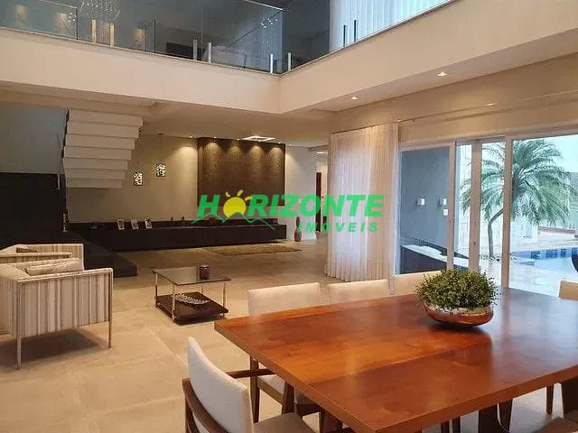 Casa com 670m² 4 quartos e 5 banheiros, à venda, no bairro urbanova em São José dos Campos