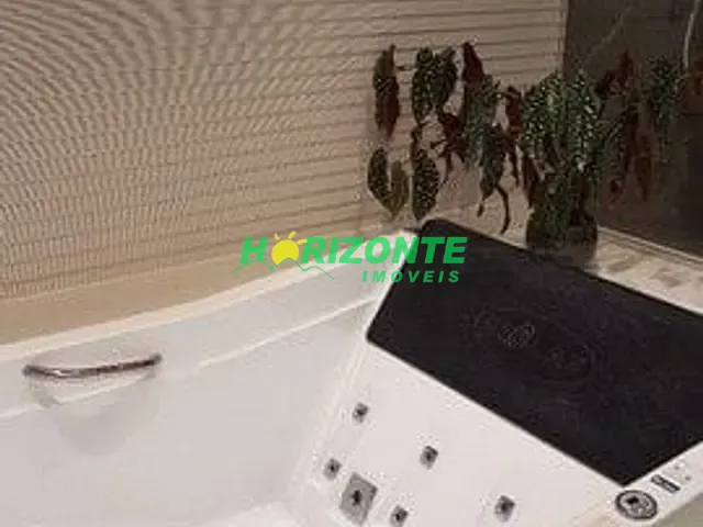 Casa com 670m² 4 quartos e 5 banheiros, à venda, no bairro urbanova em São José dos Campos