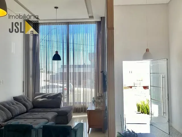 Casa com 430m² 3 quartos e 2 banheiros, à venda, no bairro Residencial Malibu em Caçapava