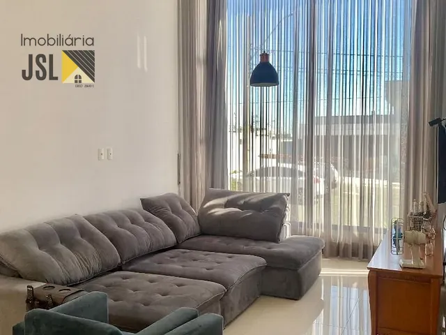 Casa com 430m² 3 quartos e 2 banheiros, à venda, no bairro Residencial Malibu em Caçapava