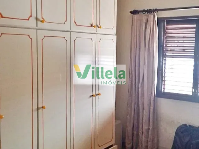 Casa com 250m² 3 quartos e 1 banheiro, à venda, no bairro Vila Ercília em Itaquaquecetuba