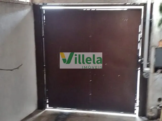 Casa com 250m² 3 quartos e 1 banheiro, à venda, no bairro Vila Ercília em Itaquaquecetuba