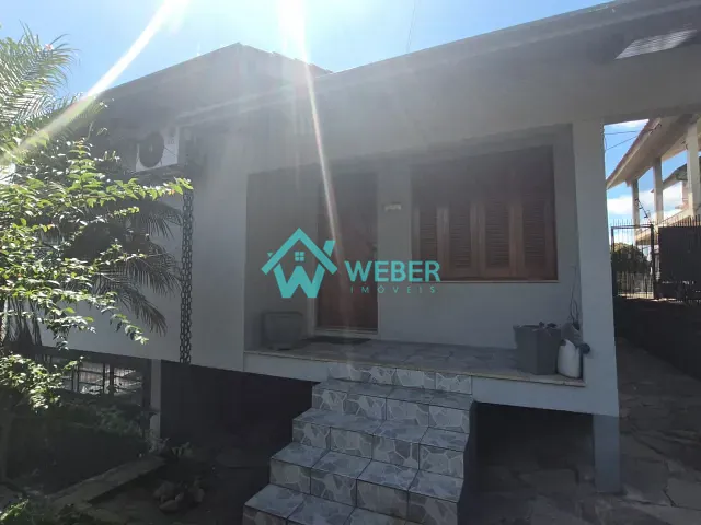 Casa 2 quartos e 2 banheiros, para alugar, no bairro Vila Nova em Novo Hamburgo