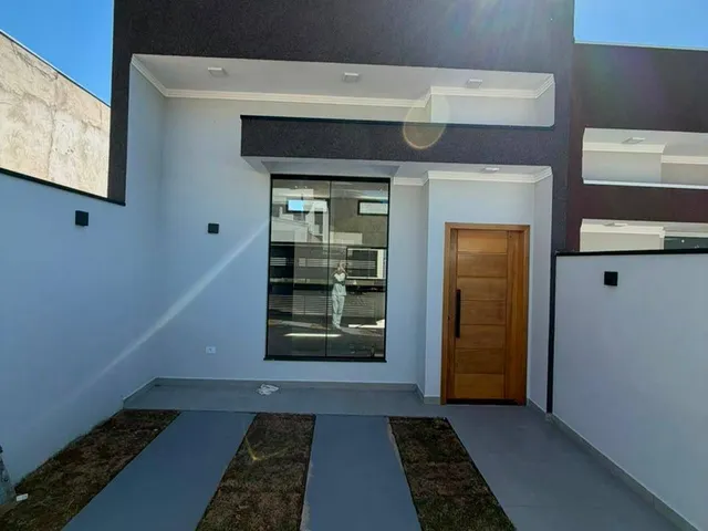 Casa 2 quartos e 2 banheiros, à venda, no bairro Manacás em Extrema