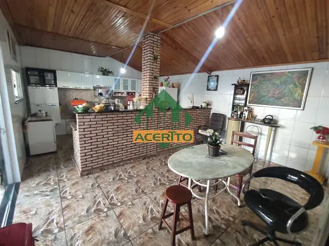 Casa com 178m² 2 quartos e 1 banheiro, à venda, no bairro Conjunto Residencial Toyokazu Kawata em Araçatuba