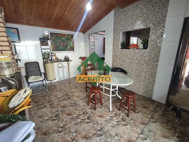 Casa com 178m² 2 quartos e 1 banheiro, à venda, no bairro Conjunto Residencial Toyokazu Kawata em Araçatuba