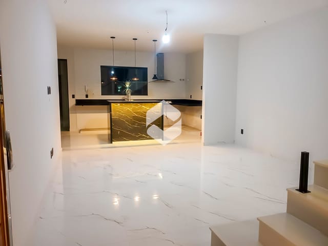 Casa com 180m² 4 quartos e 4 banheiros, à venda, no bairro Vargem Pequena em Rio de Janeiro