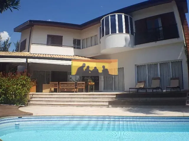 Casa com 1718m² 4 quartos e 8 banheiros, à venda, no bairro Vila Hollândia em Campinas