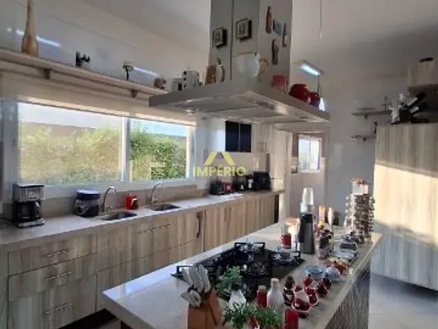 Casa 4 quartos e 8 banheiros, à venda, no bairro Terras de Mont Serrat em Salto