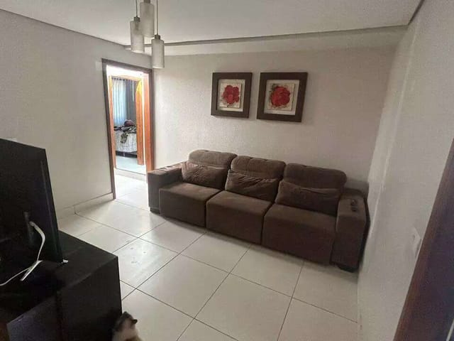 Casa 3 quartos e 2 banheiros, à venda, no bairro Jardim Alvorada em Cambé