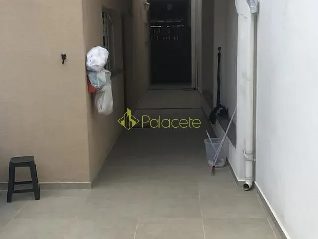 Casa 3 quartos e 5 banheiros, à venda, no bairro Santana em Pindamonhangaba