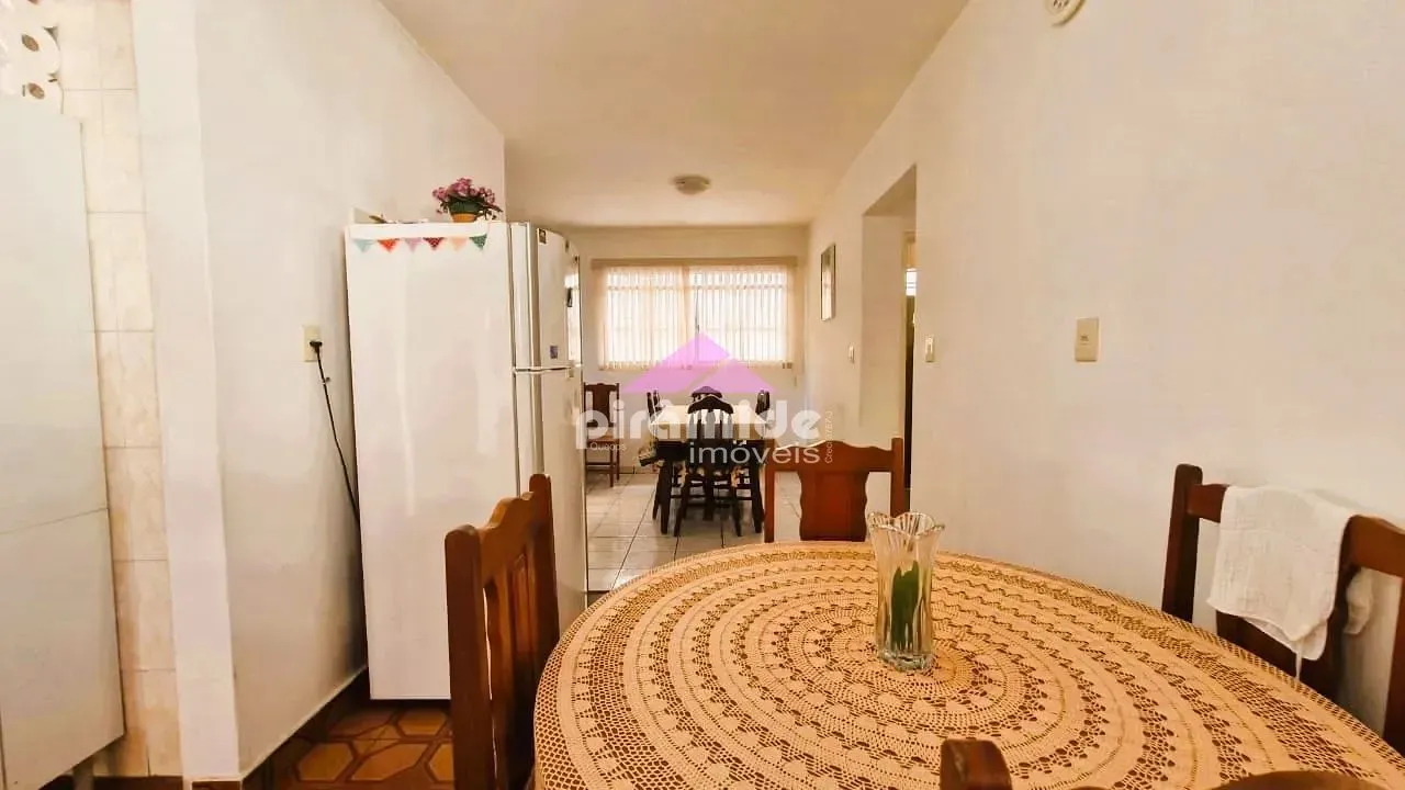 Casa, 3 quartos, 253 m² - Foto 6