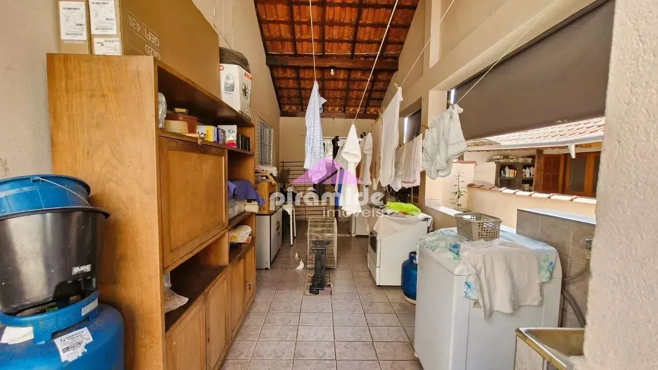 Casa, 3 quartos, 253 m² - Foto 16