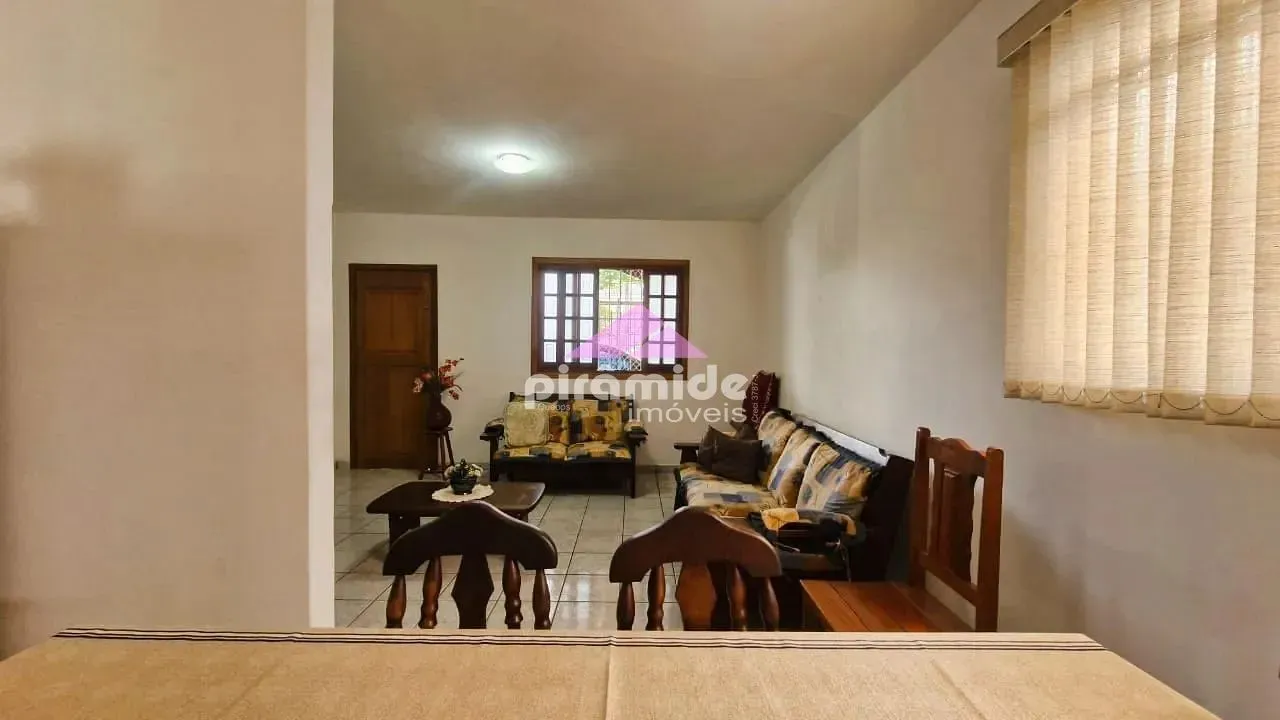 Casa, 3 quartos, 253 m² - Foto 7
