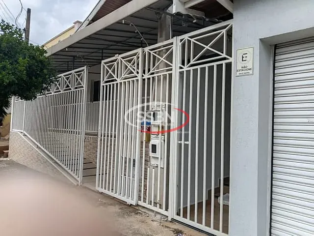 Casa 3 quartos e 1 banheiro, para alugar, no bairro Centro em Nova Odessa