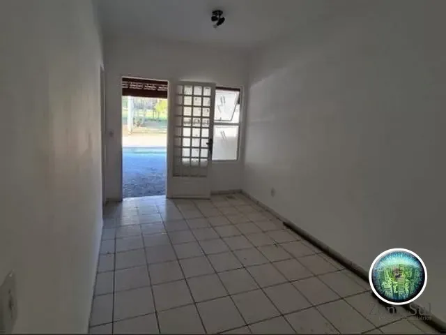 Casa 4 quartos e 3 banheiros, à venda, no bairro Jardim Zulmira em Sorocaba