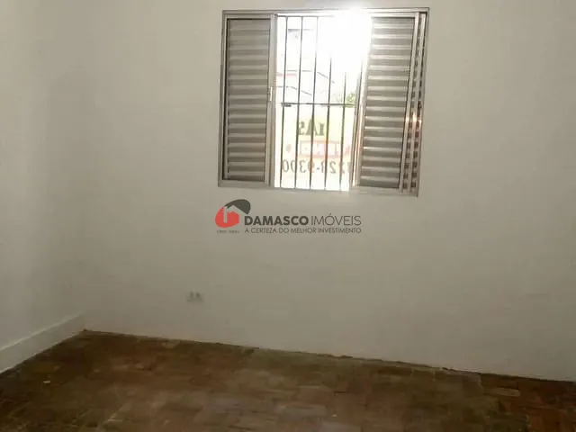 Casa 4 quartos e 2 banheiros, à venda, no bairro Cerâmica em São Caetano do Sul