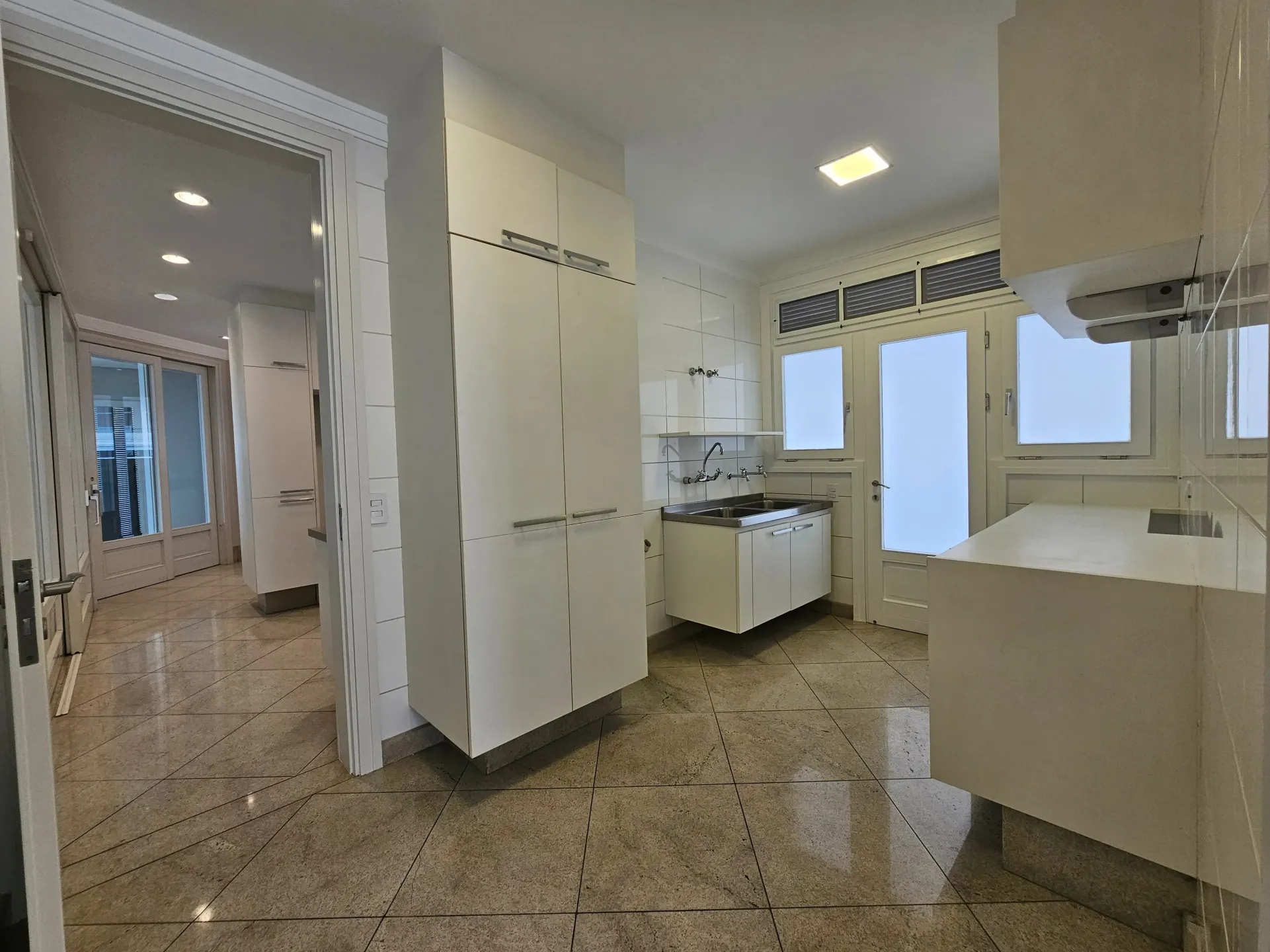 Casa em Alphaville Residencial Dois — foto 4