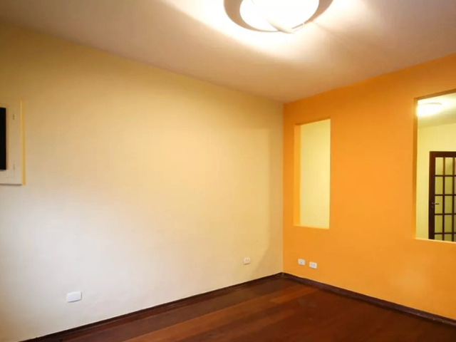 Casa 4 quartos e 3 banheiros, à venda, no bairro Vila Nova Conceição em São Paulo