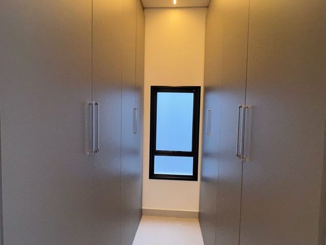 Casa com 150m² 3 quartos e 5 banheiros, à venda, no bairro Villas do Jaguari em Santana de Parnaíba