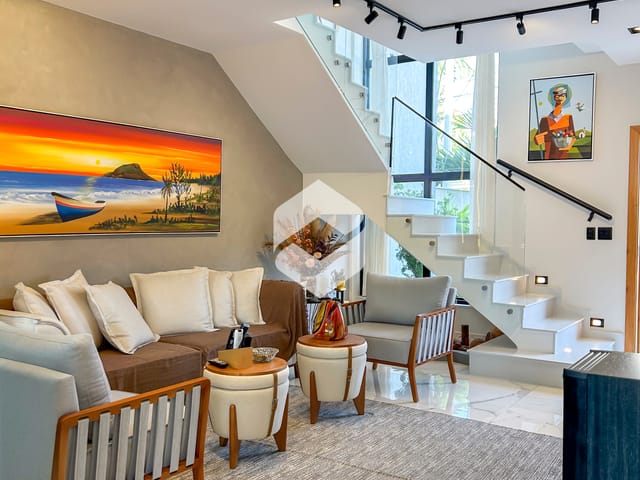 Casa com 180m² 4 quartos e 4 banheiros, à venda, no bairro Vargem Pequena em Rio de Janeiro
