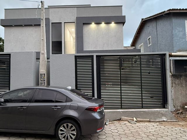 Casa com 130m² 2 quartos e 2 banheiros, à venda, no bairro Ingleses do Rio Vermelho em Florianópolis