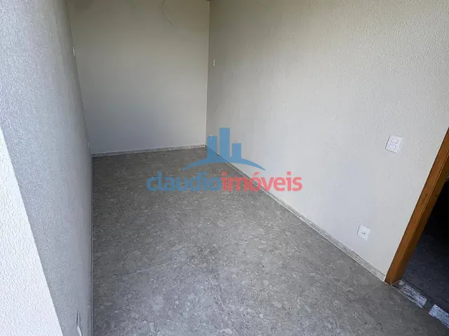 Casa 3 quartos e 3 banheiros, à venda, no bairro Jardim Belvedere em Volta Redonda