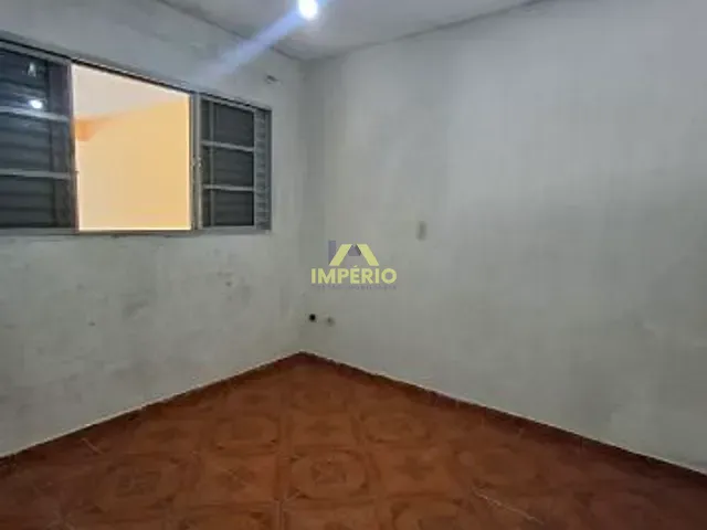 Casa 2 quartos e 1 banheiro, à venda, no bairro Nossa Senhora do Monte Serrat em Salto