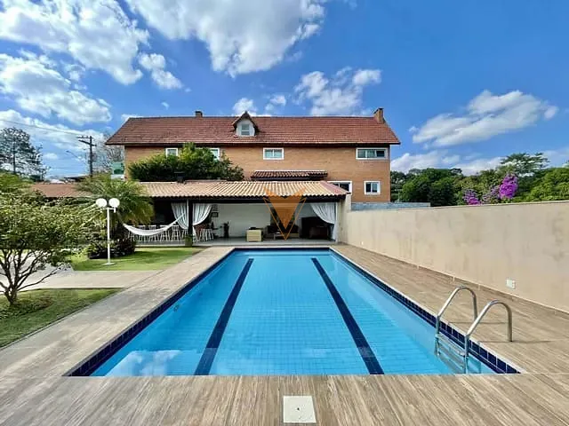 Casa com 1082m² 4 quartos e 6 banheiros, à venda, no bairro Recanto Inpla em Carapicuíba