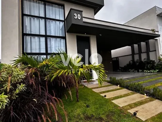 Casa 3 quartos e 3 banheiros, à venda ou para alugar, no bairro Vale dos Cristais em Taubaté