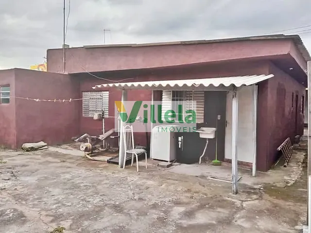 Casa com 250m² 3 quartos e 2 banheiros, à venda, no bairro Vila São Judas Tadeu em Itaquaquecetuba