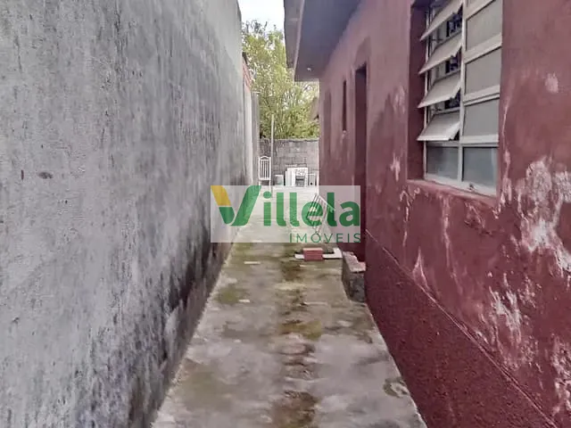 Casa com 250m² 3 quartos e 2 banheiros, à venda, no bairro Vila São Judas Tadeu em Itaquaquecetuba
