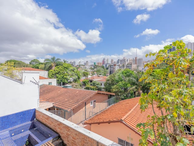 Casa com 162m² 3 quartos e 3 banheiros, à venda ou para alugar, no bairro Vila Madalena em São Paulo