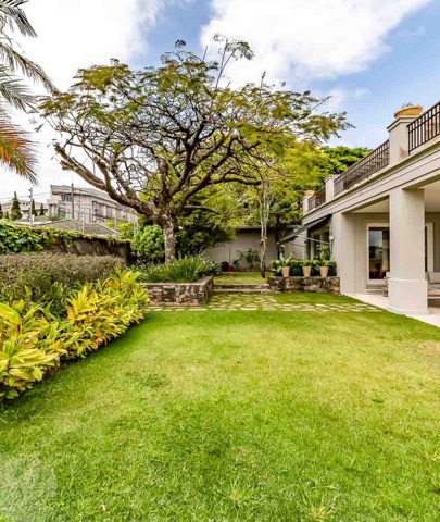 Casa com 1360m² 4 quartos e 6 banheiros, à venda ou para alugar, no bairro Cidade Jardim em São Paulo