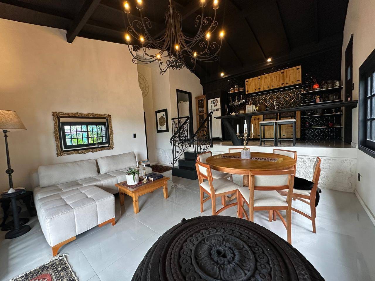 Casa, 4 quartos, 140 m² - Foto 1