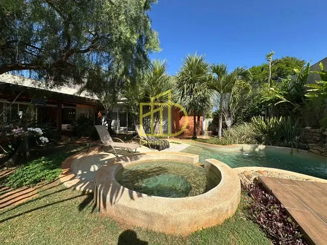 Casa com 1000m² 3 quartos e 2 banheiros, à venda, no bairro Parque Reserva Fazenda Imperial em Sorocaba