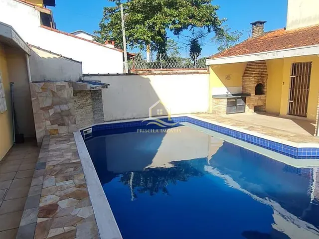 Casa com 400m² 6 quartos e 3 banheiros, à venda, no bairro Boraceia em Bertioga